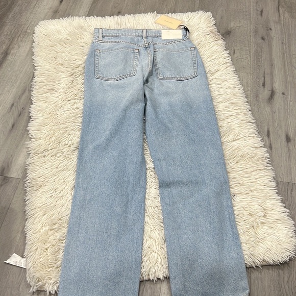 New GRLFRND Cassidy Midrise Straight Jeans In Park Slope Size 26 - Picture 5 of 8
